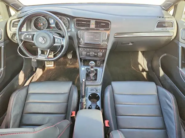 3VW547AU7HM033569 2017 VOLKSWAGEN GTI - Image 8