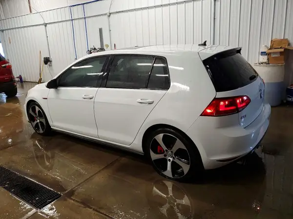3VW547AU7HM060819 2017 VOLKSWAGEN GTI - Image 2