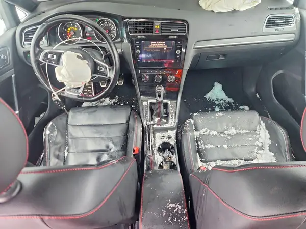 3VW547AU7JM252487 2018 VOLKSWAGEN GTI - Image 8
