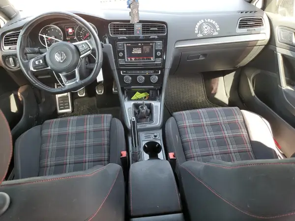 3VW547AU7JM254479 2018 VOLKSWAGEN GTI - Image 8