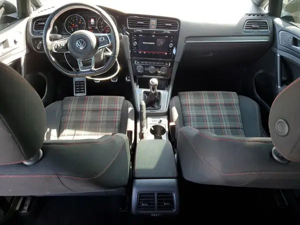 3VW547AU7JM291970 2018 VOLKSWAGEN GTI - Image 8