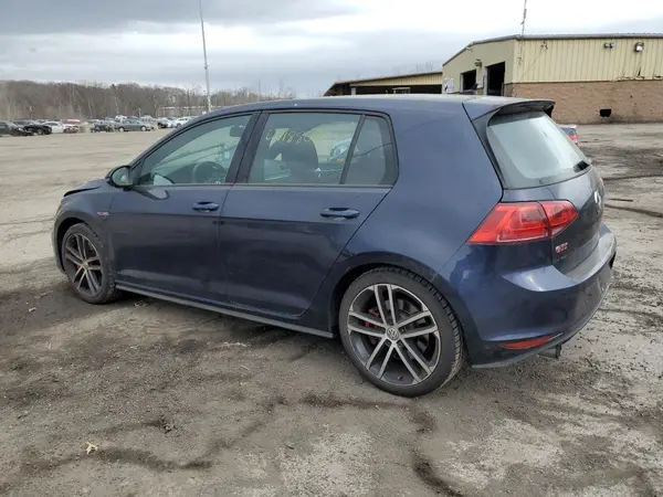3VW547AU8HM029479 2017 VOLKSWAGEN GTI - Image 2