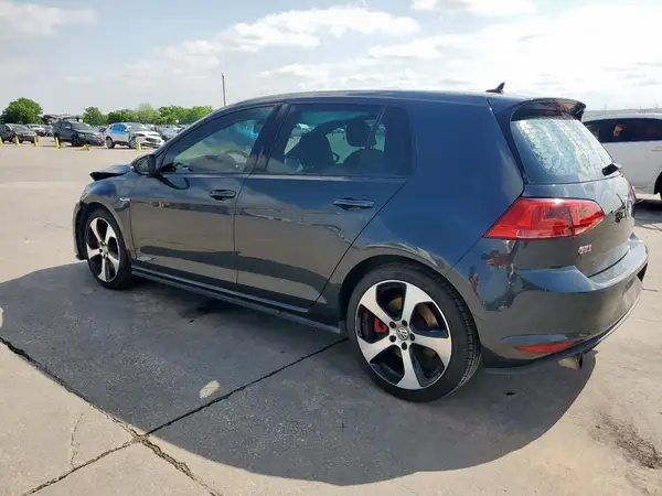 3VW547AU8HM042636 2017 VOLKSWAGEN GTI - Image 2