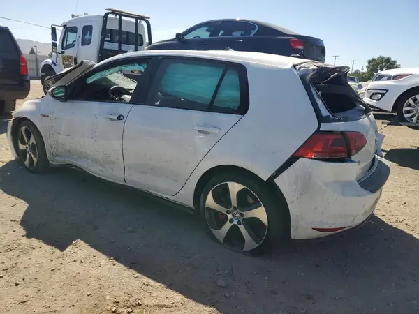 3VW547AU8HM048100 2017 VOLKSWAGEN GTI - Image 2
