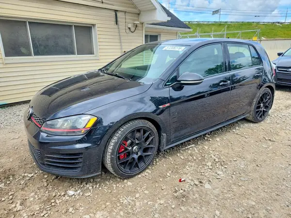 3VW547AU8HM076317 2017 VOLKSWAGEN GTI - Image 1