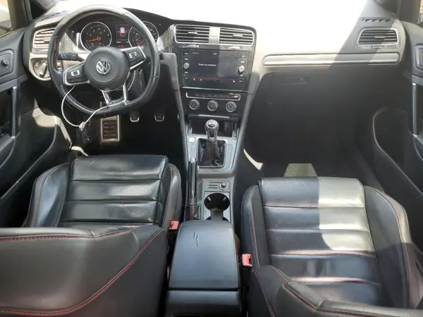 3VW547AU8JM273879 2018 VOLKSWAGEN GTI - Image 8