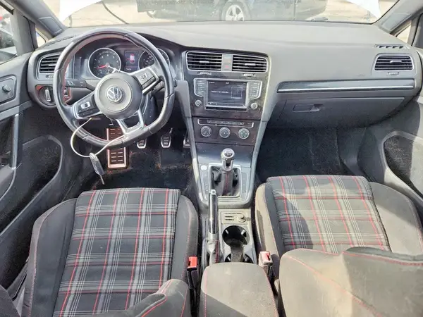 3VW547AU9HM023884 2017 VOLKSWAGEN GTI - Image 8