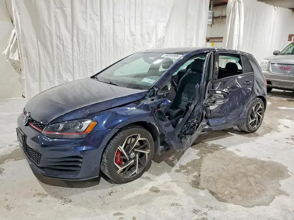 3VW547AU9HM026851 2017 VOLKSWAGEN GTI - Image 1