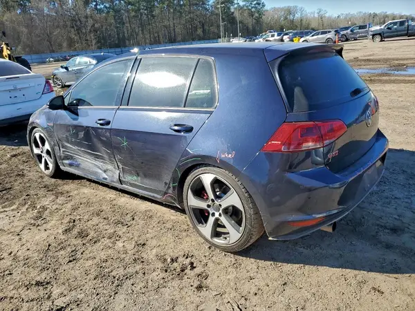 3VW547AU9HM031645 2017 VOLKSWAGEN GTI - Image 2