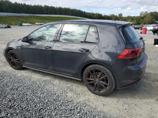 3VW547AU9HM034268 2017 VOLKSWAGEN GTI - Image 2