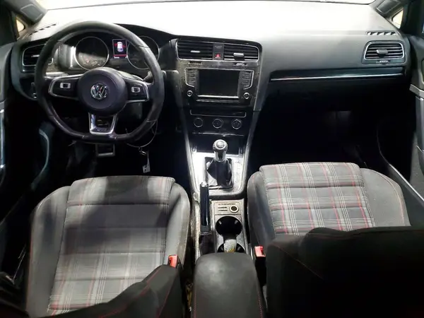 3VW547AU9HM076424 2017 VOLKSWAGEN GTI - Image 8