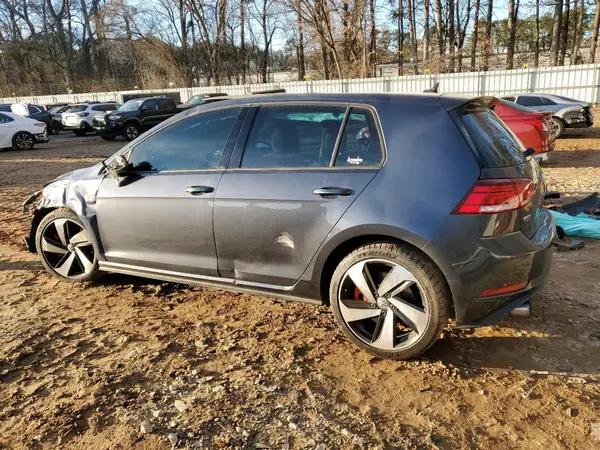 3VW547AU9JM251065 2018 VOLKSWAGEN GTI - Image 2