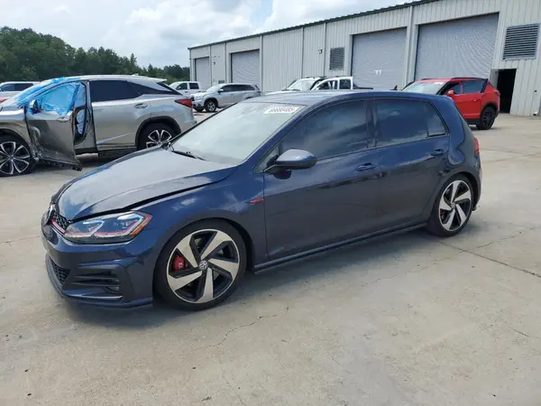 3VW547AU9JM264639 2018 VOLKSWAGEN GTI - Image 1