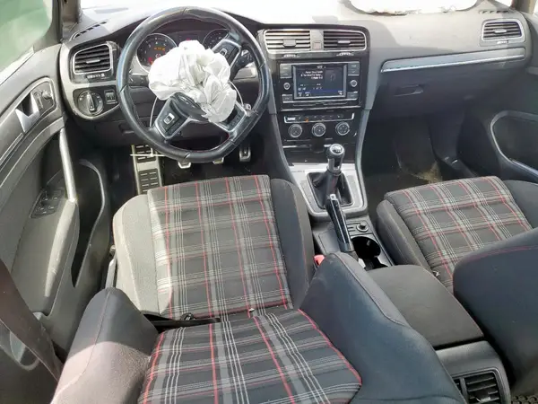 3VW547AU9JM279450 2018 VOLKSWAGEN GTI - Image 8
