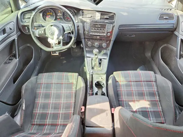 3VW547AUXGM007143 2016 VOLKSWAGEN GTI - Image 8