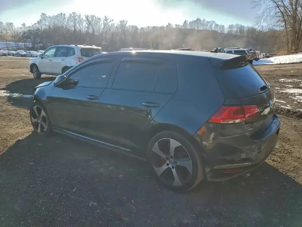 3VW547AUXGM036934 2016 VOLKSWAGEN GTI - Image 2