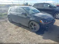 3VW547AUXGM037372 2016 VOLKSWAGEN GTI