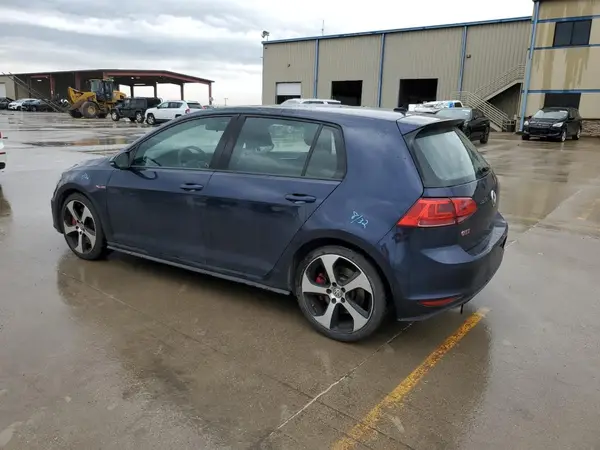 3VW547AUXGM056987 2016 VOLKSWAGEN GTI - Image 2
