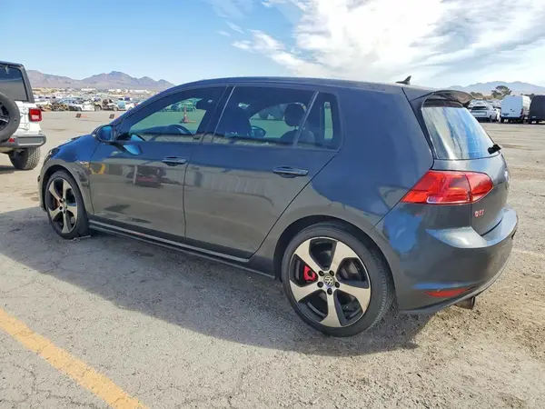 3VW547AUXGM057489 2016 VOLKSWAGEN GTI - Image 2