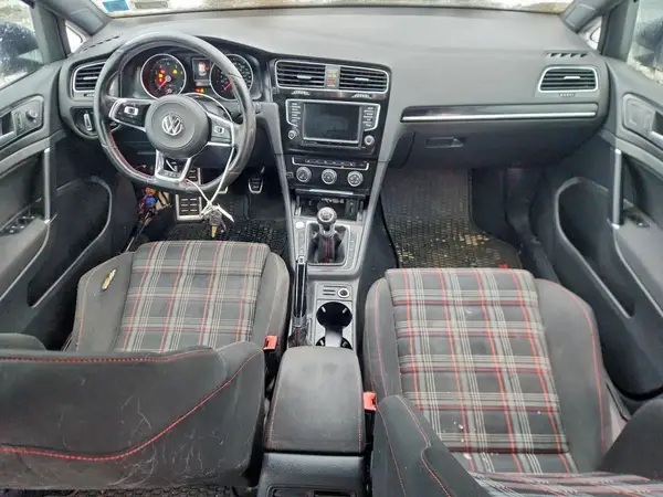 3VW547AUXHM010206 2017 VOLKSWAGEN GTI - Image 8