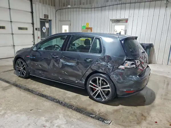 3VW547AUXHM019505 2017 VOLKSWAGEN GTI - Image 2