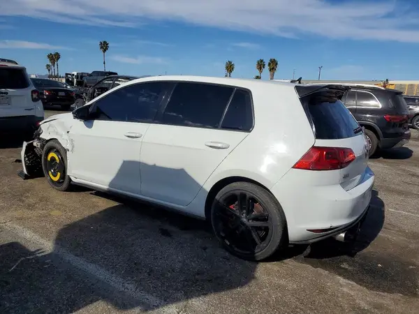 3VW547AUXHM026180 2017 VOLKSWAGEN GTI - Image 2