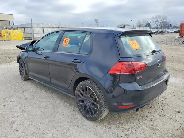 3VW547AUXHM027829 2017 VOLKSWAGEN GTI - Image 2