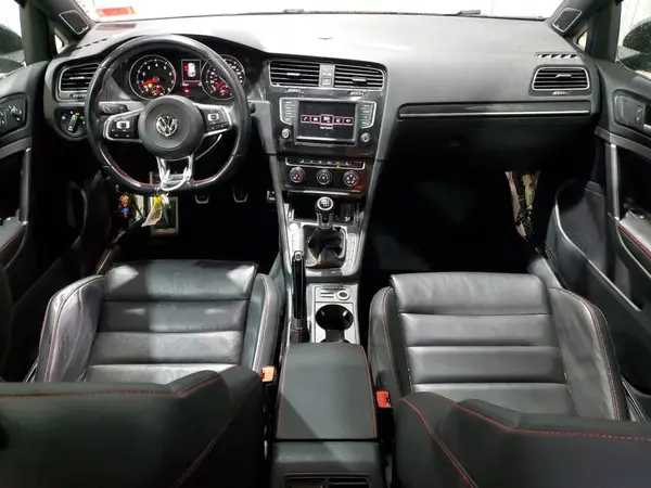 3VW547AUXHM071555 2017 VOLKSWAGEN GTI - Image 8