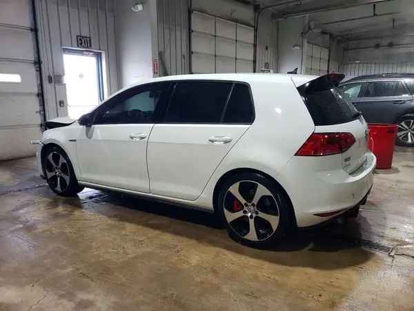 3VW547AUXHM075511 2017 VOLKSWAGEN GTI - Image 2