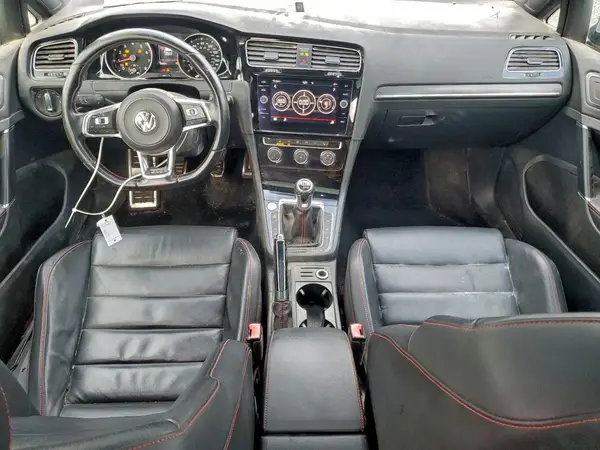 3VW547AUXJM252466 2018 VOLKSWAGEN GTI - Image 8