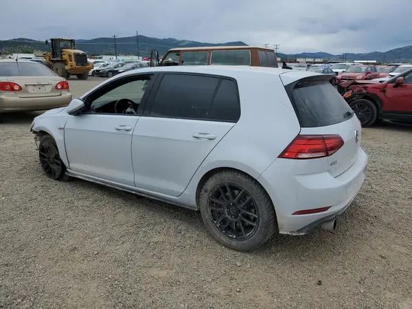 3VW547AUXJM256775 2018 VOLKSWAGEN GTI - Image 2