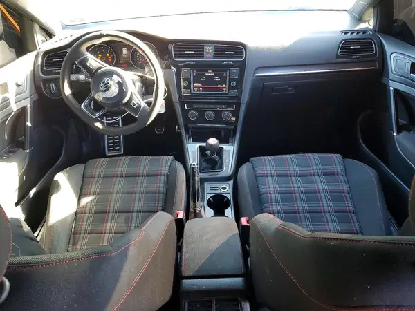 3VW547AUXJM278999 2018 VOLKSWAGEN GTI - Image 8