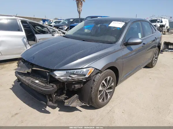 3VW5M7BU0RM075307 2024 VOLKSWAGEN JETTA - Image 2