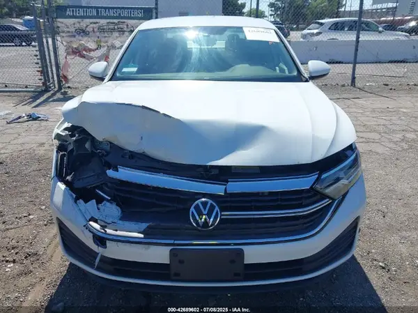 2023 VOLKSWAGEN JETTA auction photo 6