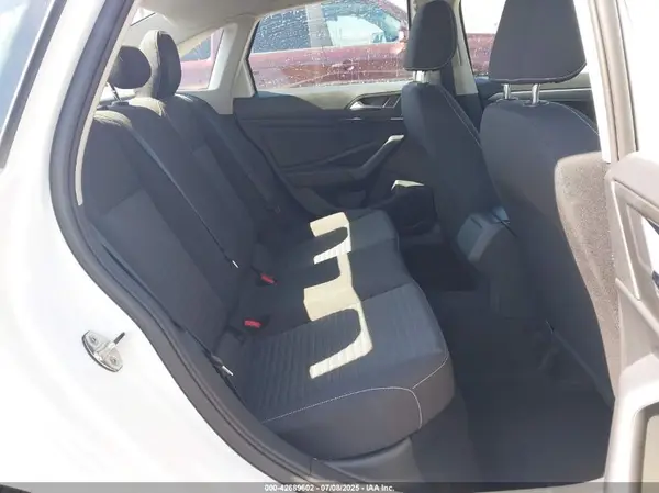 3VW5M7BU2PM060577 2023 VOLKSWAGEN JETTA - Image 8