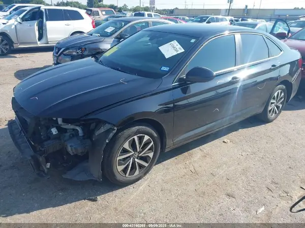 3VW5M7BU2RM017666 2024 VOLKSWAGEN JETTA - Image 2