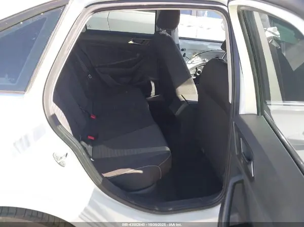 3VW5M7BU2RM039103 2024 VOLKSWAGEN JETTA - Image 8