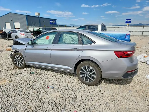 3VW5M7BU3RM004005 2024 VOLKSWAGEN JETTA - Image 2
