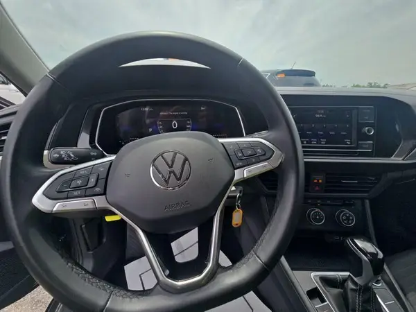 3VW5M7BU3RM041426 2024 VOLKSWAGEN JETTA - Image 8