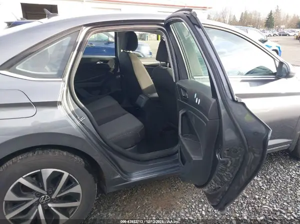 3VW5M7BU4RM045663 2024 VOLKSWAGEN JETTA - Image 8