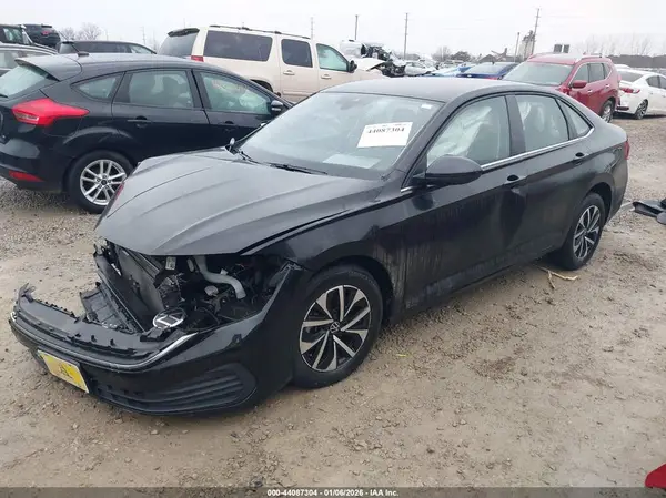 3VW5M7BU6RM022031 2024 VOLKSWAGEN JETTA - Image 2