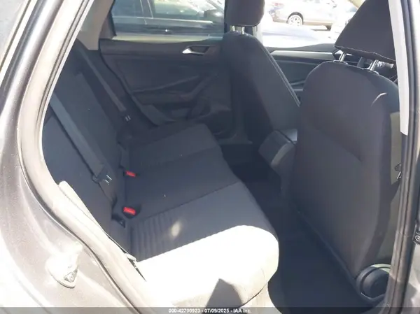 3VW5M7BU6RM038777 2024 VOLKSWAGEN JETTA - Image 8