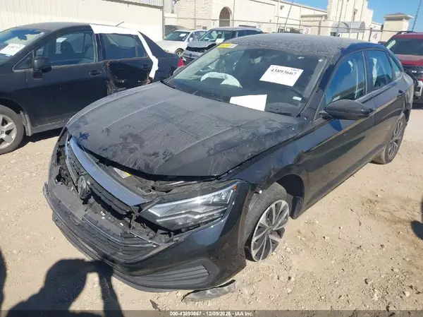 3VW5M7BU6RM094296 2024 VOLKSWAGEN JETTA - Image 2