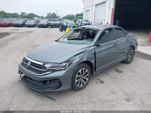 3VW5M7BU6RM095805 2024 VOLKSWAGEN JETTA - Image 2