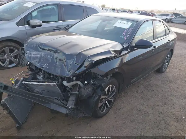 3VW5M7BU7RM075594 2024 VOLKSWAGEN JETTA - Image 2