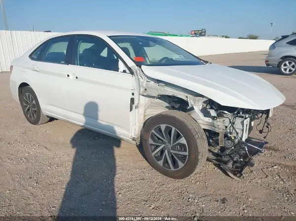 3VW5M7BU8RM055029 2024 VOLKSWAGEN JETTA - Image 1