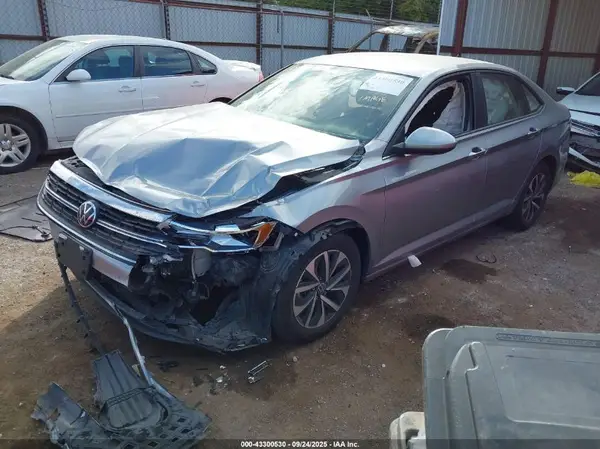 3VW5M7BU8RM091349 2024 VOLKSWAGEN JETTA - Image 2