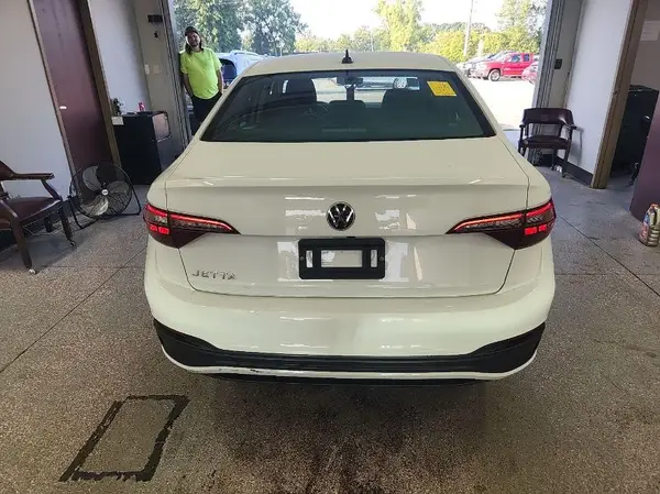 3VW5M7BU9RM073121 2024 VOLKSWAGEN JETTA - Image 8
