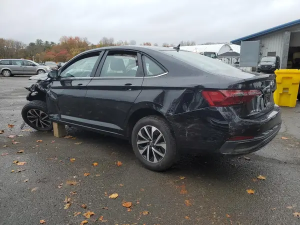 3VW5M7BU9RM092929 2024 VOLKSWAGEN JETTA - Image 2