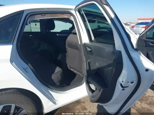 3VW5M7BUXRM079672 2024 VOLKSWAGEN JETTA - Image 8